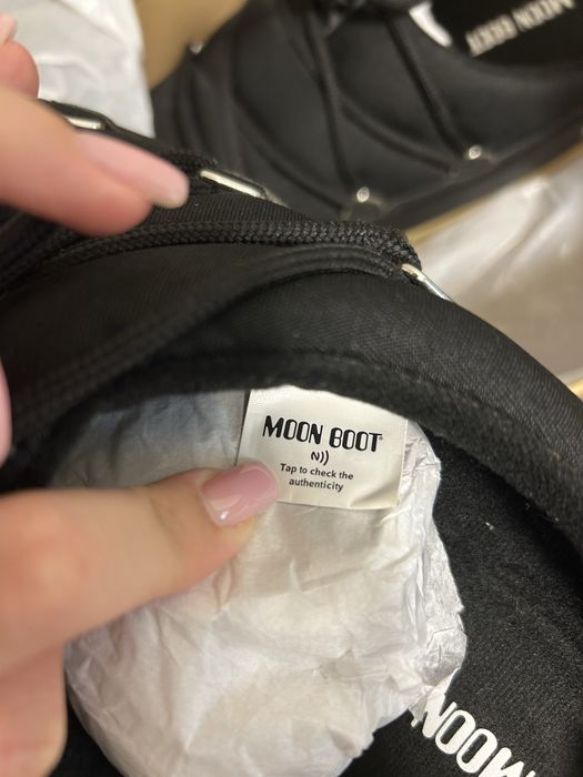 Moon boot капці