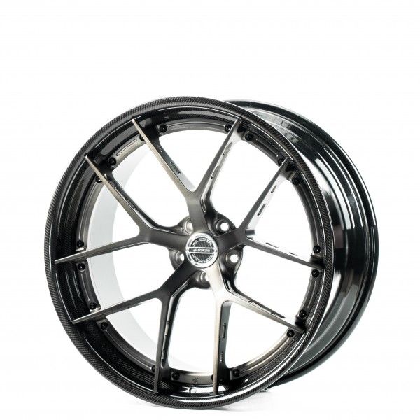 Ковані диски Audi RSQ8 RS6 C8 R22