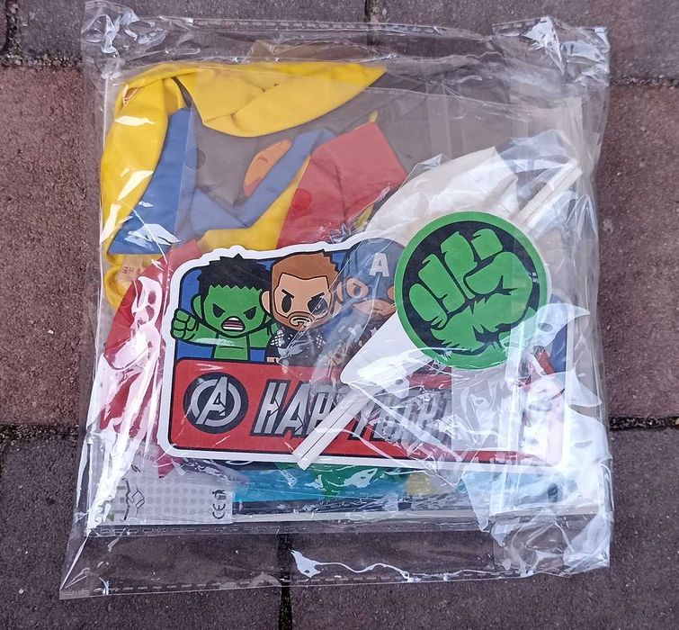 Zestaw Urodzinowy Bohaterowie Avengers 5 Części Balony Baner Toppery