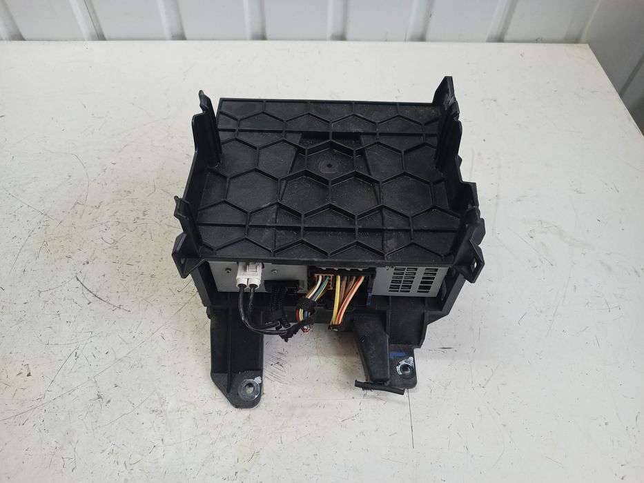 Moduł tuner radia audi A4 B8 przedlift A5 8T A6 C6