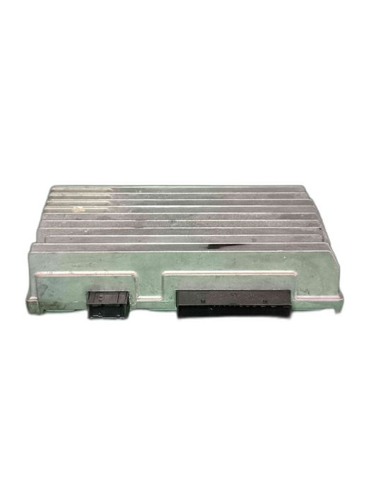 Amplificador de Colunas AUDI A5 Sportback 2.0 TFSI (155 kW / 211 cv) [09.2009 - 11.2013] 8T0035223AJ (OEM)