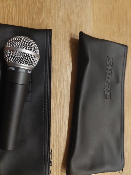 Shure SM58 com Bolsa – Microfone Dinâmico Profissional