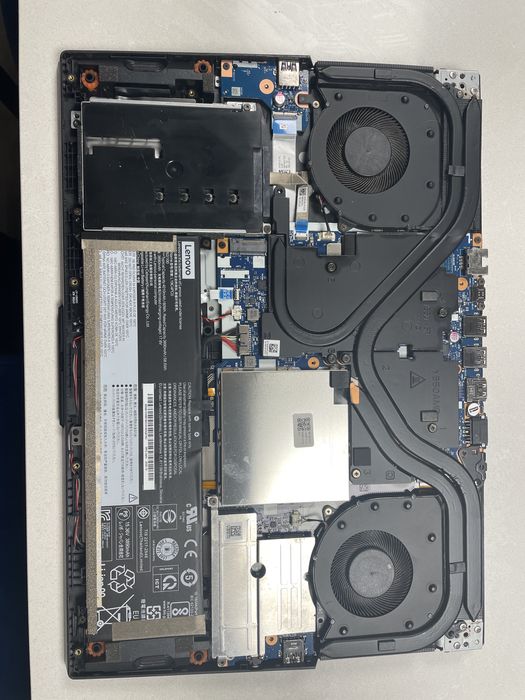 Laptop gamingowy lenovo legion