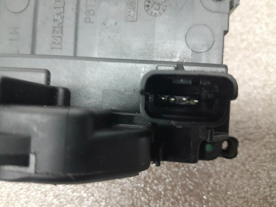 Fechadura / fecho porta trás esquerdo RENAULT Megane III Grandtour (KZ