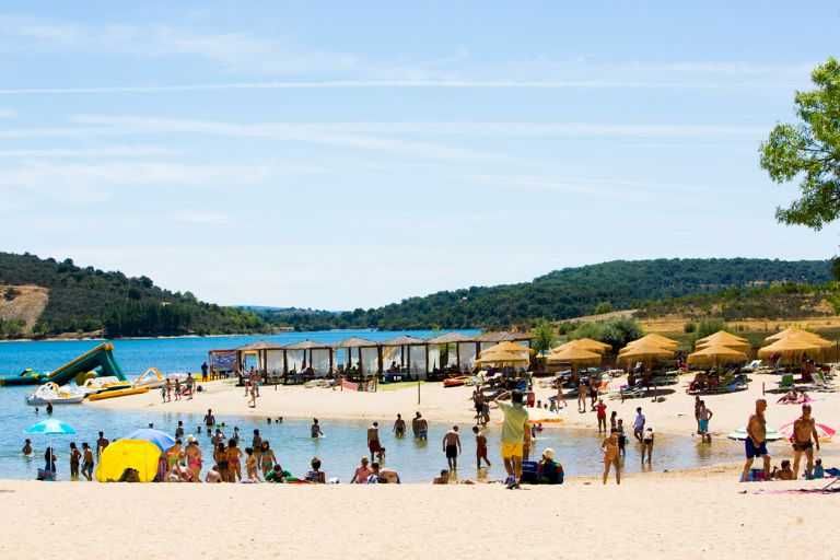 Quarto Privativo para Férias | Bragança • Azibo • Natureza e Tranquilidade