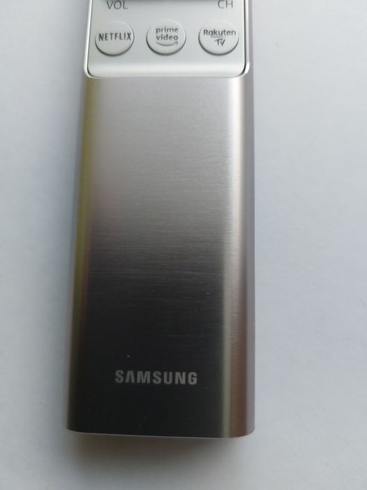 Pilot metal uszkodzony. Jak nowa obudowa pilota Samsung BN59 - 01311G