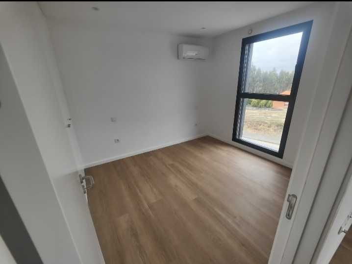 Alugo Apartamento vila nova de Gaia