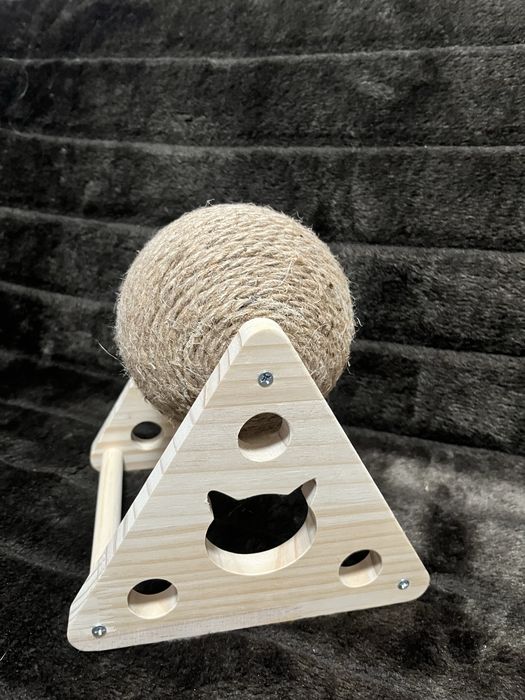 Дряпка-іграшка для кота, крутиться