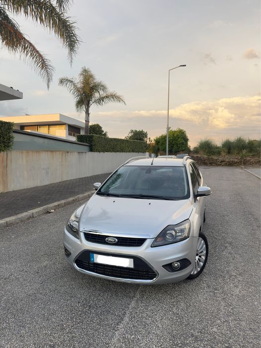 Ford Focus Titanium 1.6 tdci - Poucos kms - Bom estado