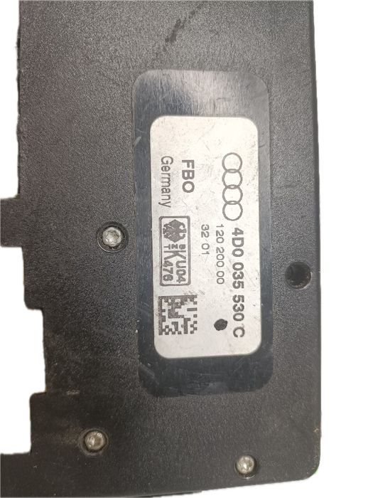 Amplificador de antena AUDI A6 Avant (4B5, C5)