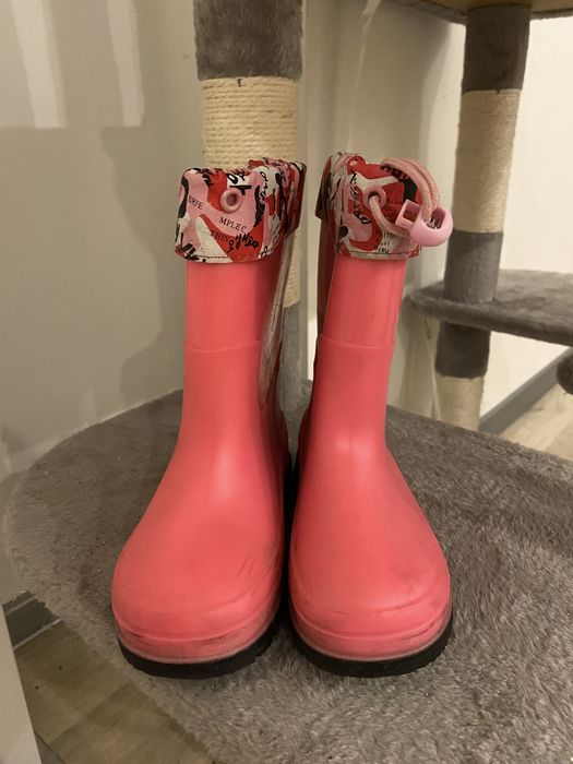 Różowe kalosze