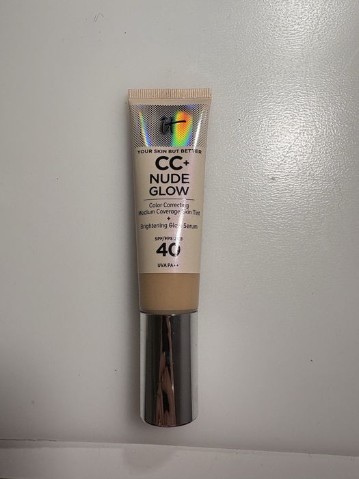 IT Cosmetics Your Skin But Better CC+ Nude Glow