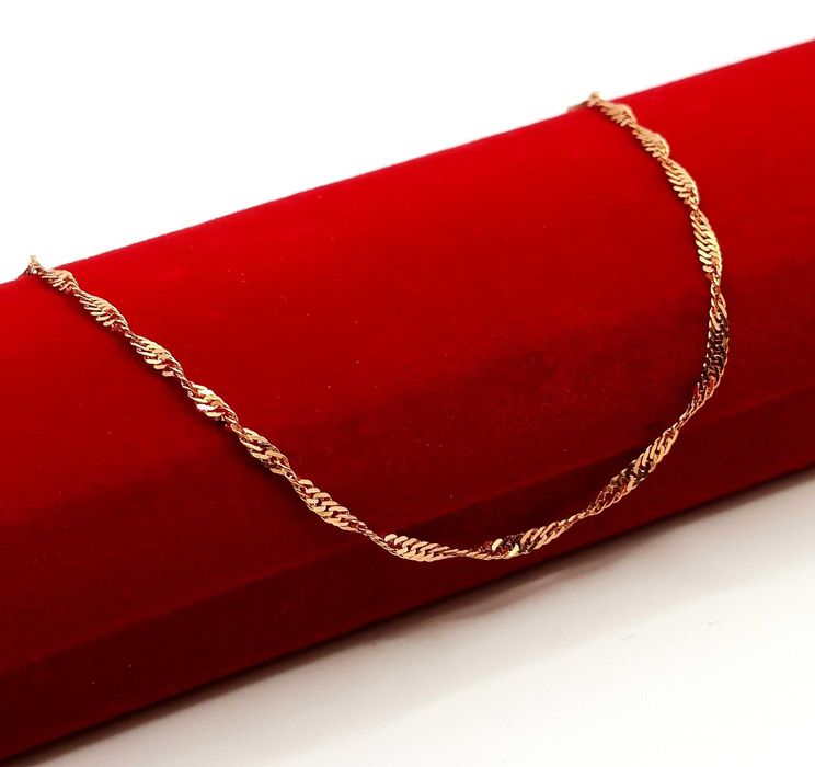 Złoty łańcuszek kręcony Singapur Pr.585 W:2,31gr 49,5cm