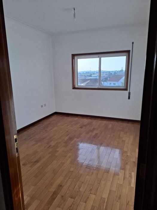 Apartamnto T2 , com lugar de garagem em Rio Tinto