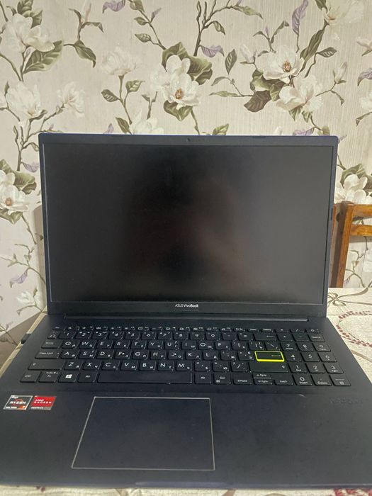 Ноутбук ASUS vivo book, як новий