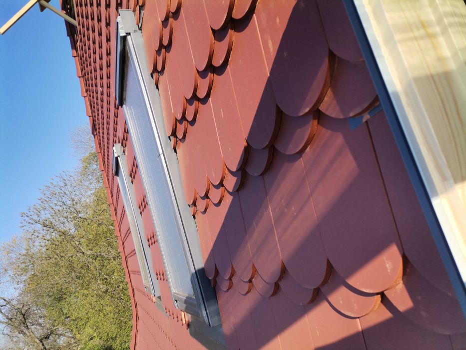 Montaż  / wymiana okien dachowych