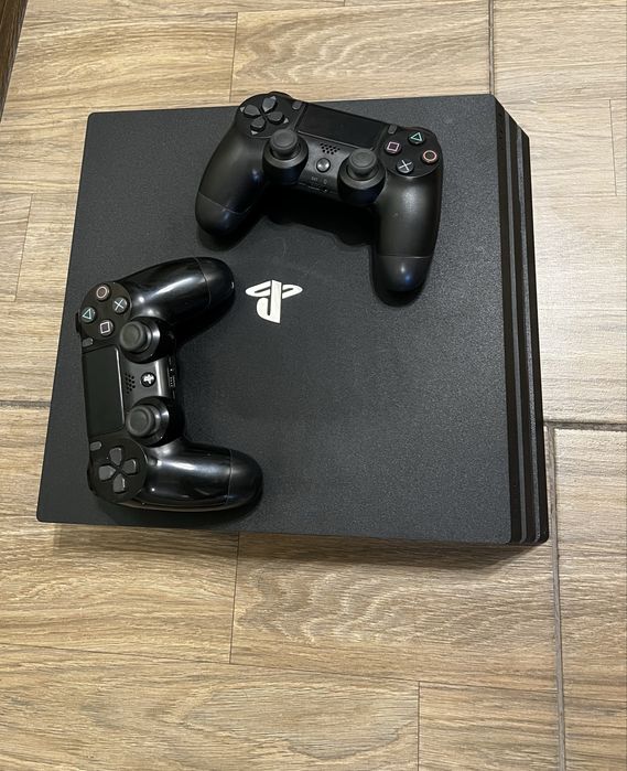 Play Station 4 pro 1 tb