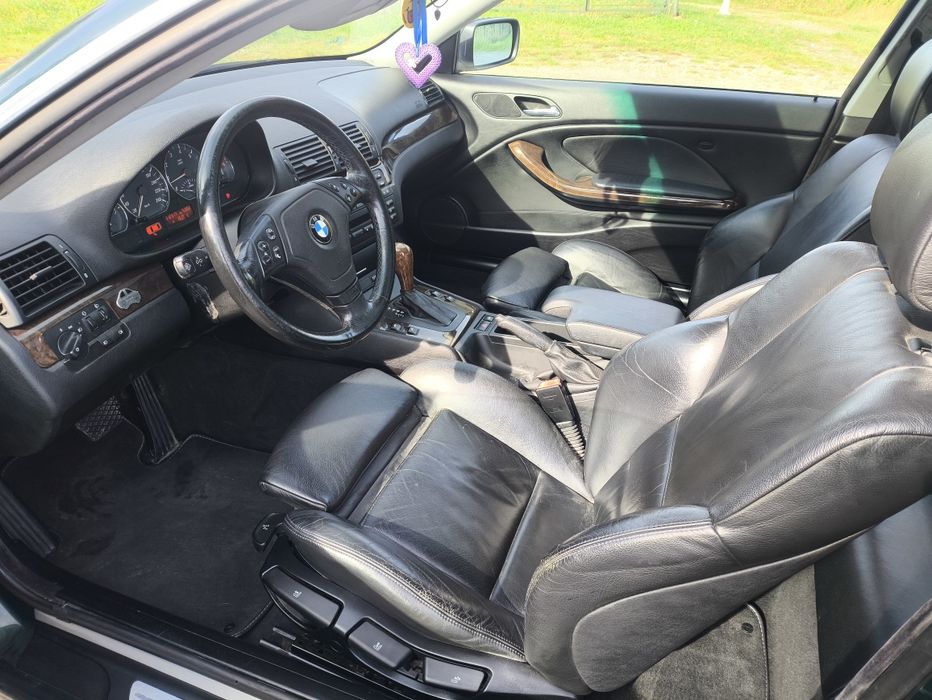 BMW E46 coupe 323i