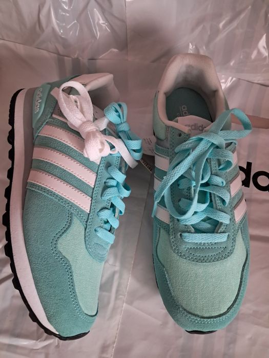 6 моделек добавила оригинал кроссовки Адидас