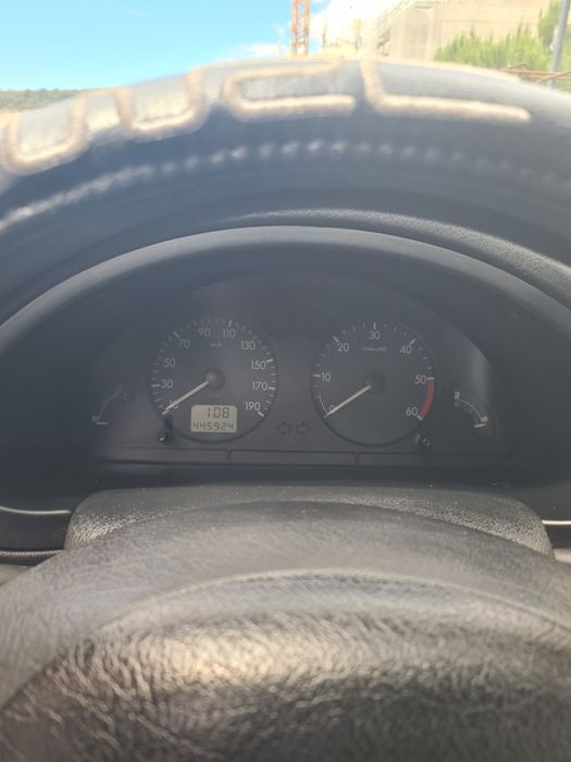 OPORTUNIDADE  Saxo 1.5 2001