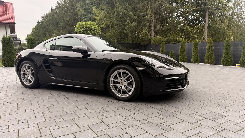 Porsche 718 Cayman