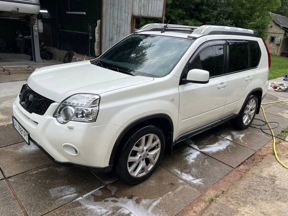 Продам Nissan X-Trail 2012 автомат