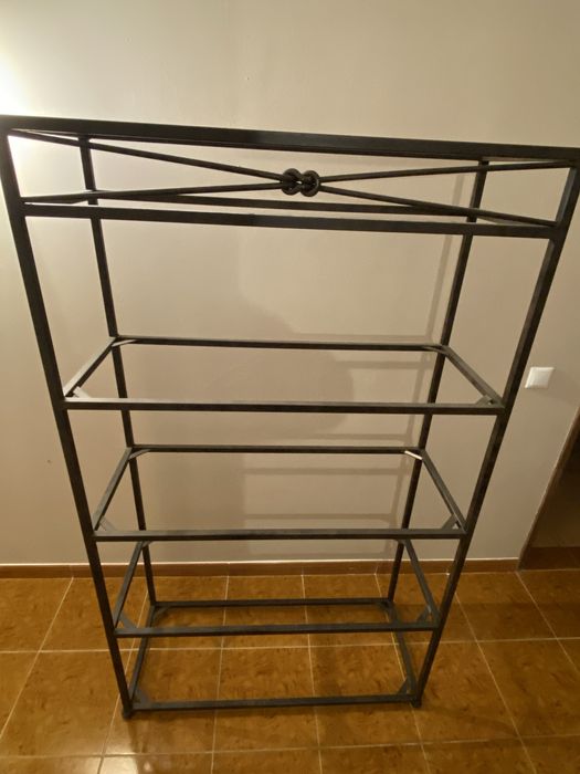 Conjunto estantes de ferro