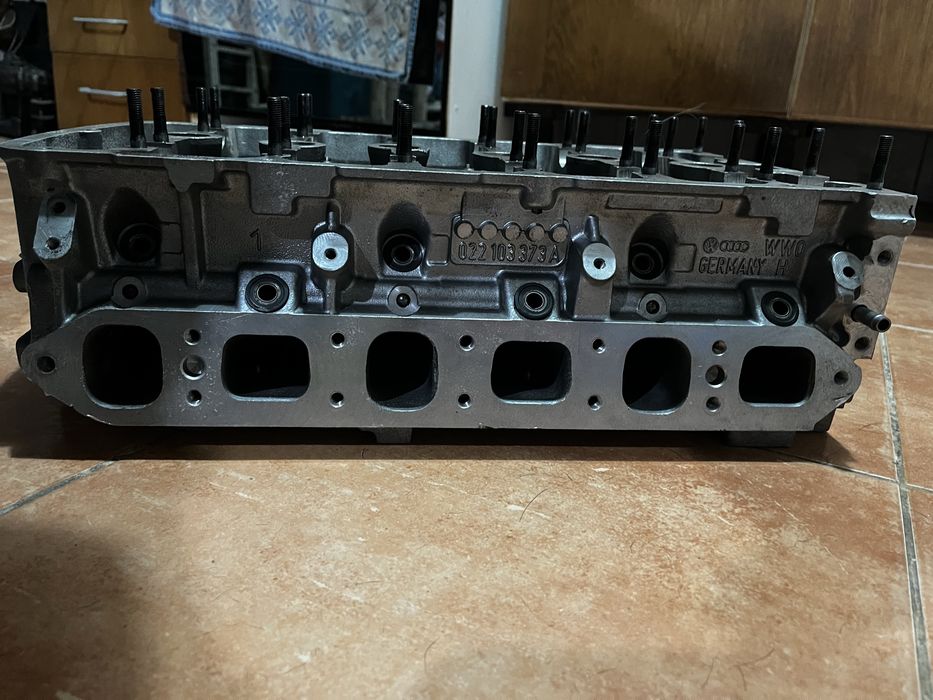 Cabeça de motor VR6 2.8