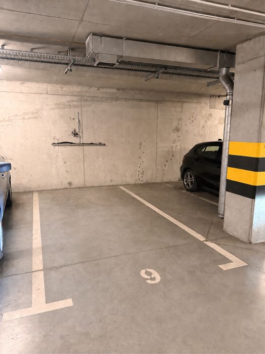 Miejsce postojowe/parkingowe garaż poziom -1 ul. Tysiąclecia 24 Katowice