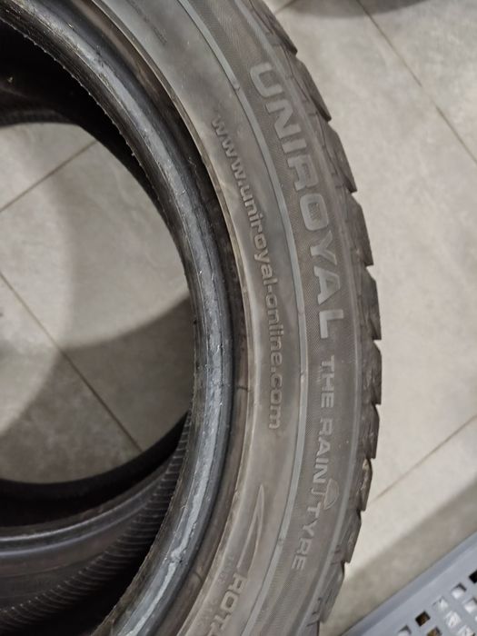 Opona Uniroyal zimowa 205 50 17