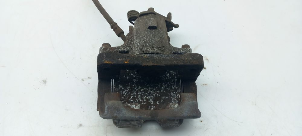 Pinça travão / maxila de travão trás esquerda OPEL Insignia A Sports T