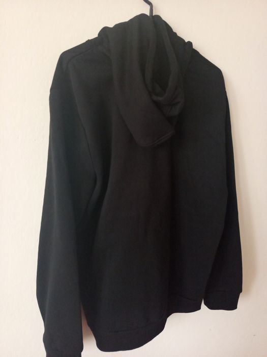 czarna bluza grinch kik