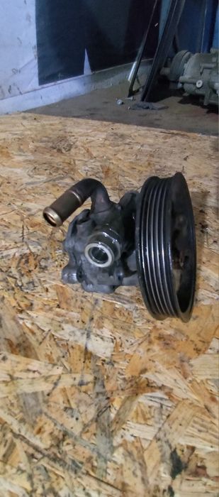 Гідропідсилювач гідрач насос Пассат б5 Passat b5 бензин