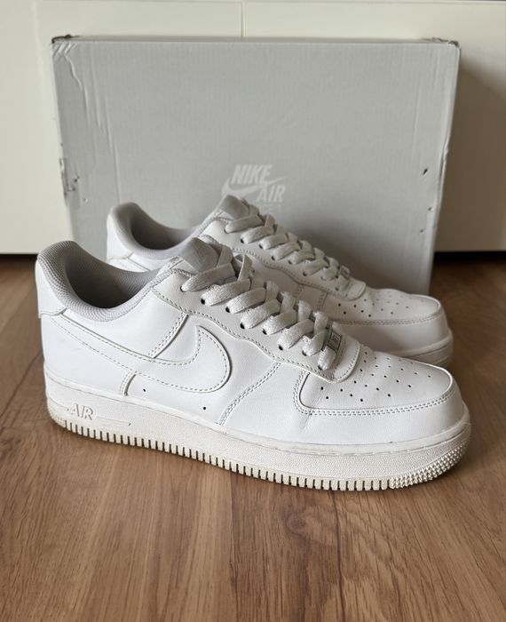 Buty Nike Air Force 1 07 42