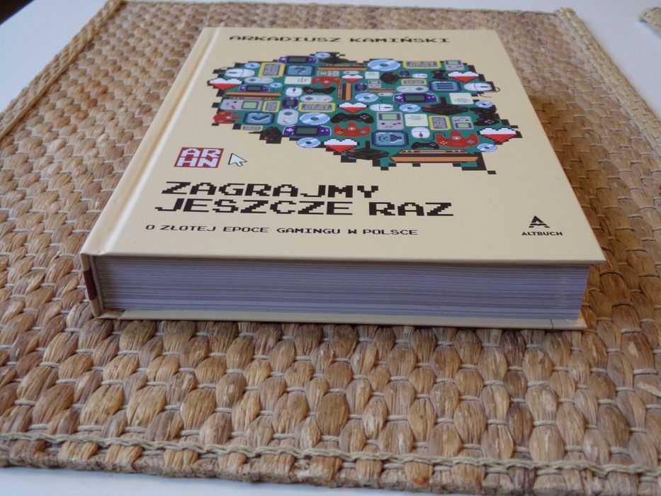 Książka "Zagrajmy jeszcze raz" z podpisem autora