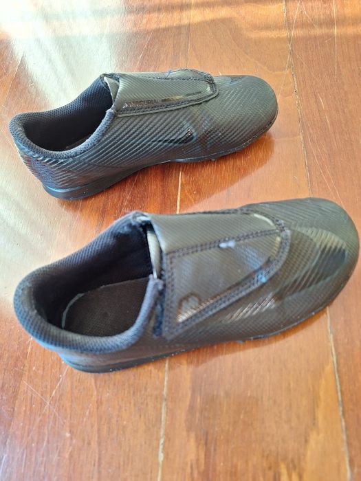 Chuteiras Nike criança 30