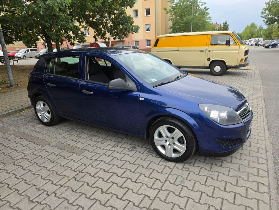 Opel Astra Ładna Astra lift 1.4B AUTOMAT Klimatronik Elektryka Salon Polska