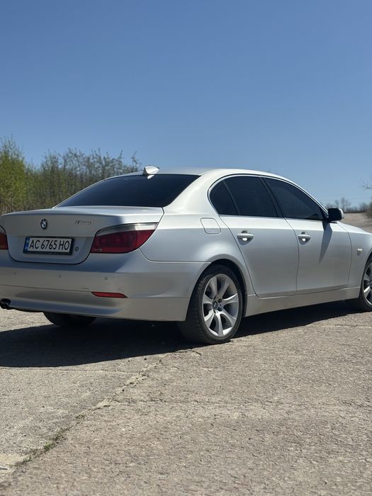 Продам хорошу BMW e60