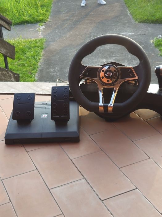 Volante gaming profissional