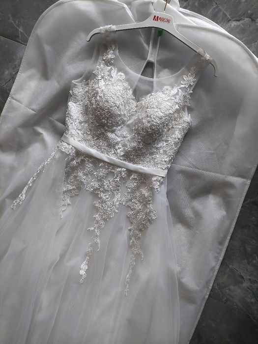 suknia ślubna wyprana w pralni