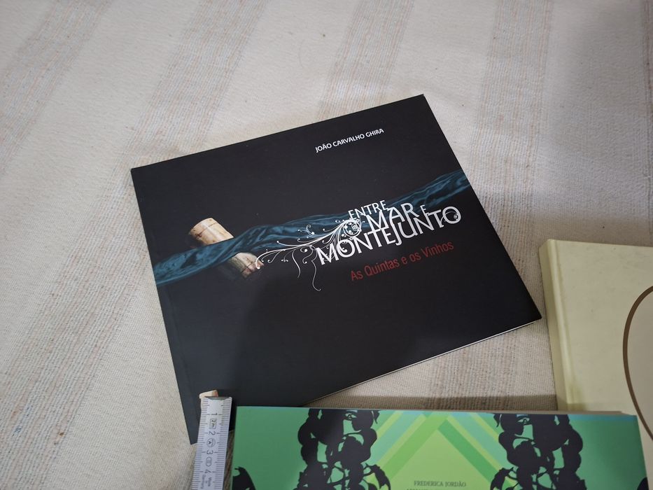 Três livros sobre Quintas da região Oeste vinhos Arruda Montejunto