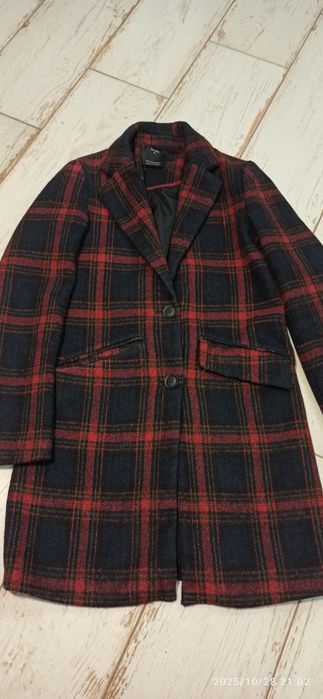 Płaszcz jesienno wiosenny kurtka Bershka XS bdb