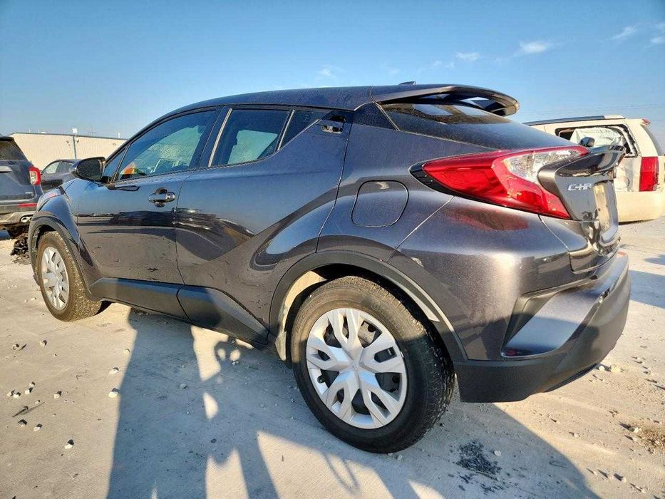 Toyota C-HR XLE 2020