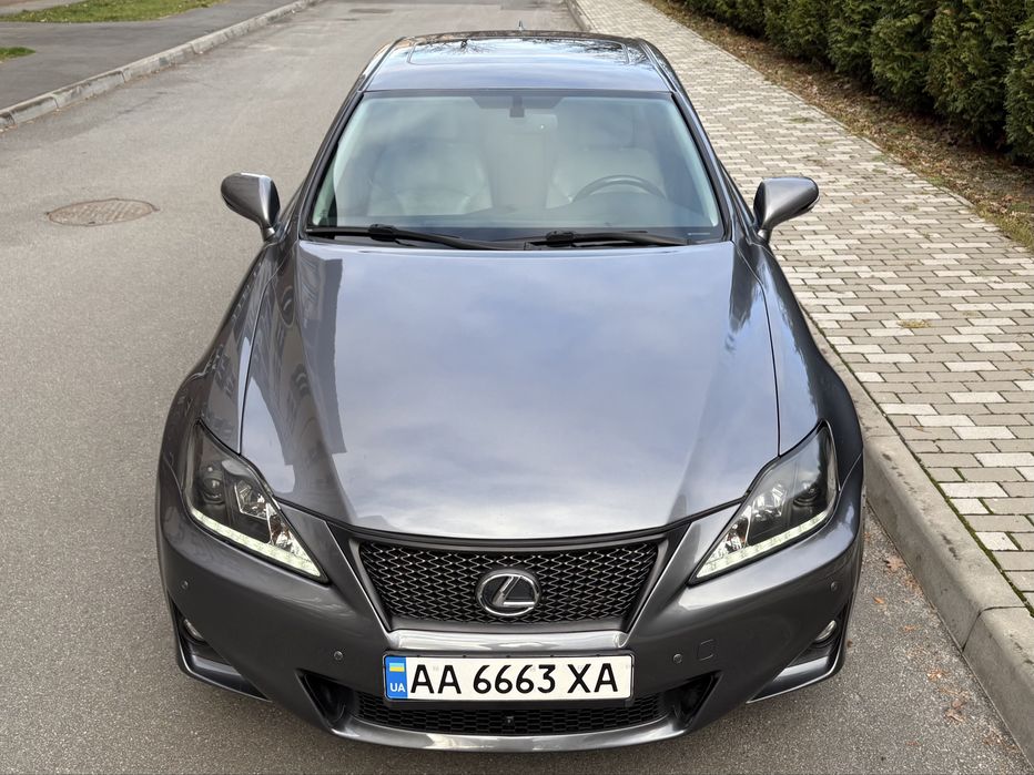 Lexus IS250 AWD 2012 - 177 тис. км, газ/ бензин