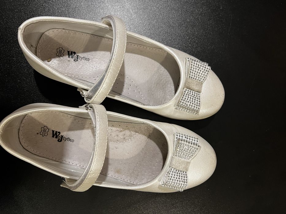 Balerinki Wojtyłko roz.32 ecru
