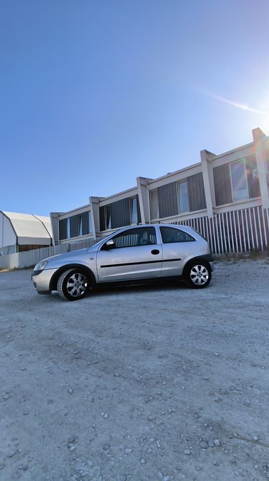 Opel  Corsa 1.7 DTI - 5 Lugares