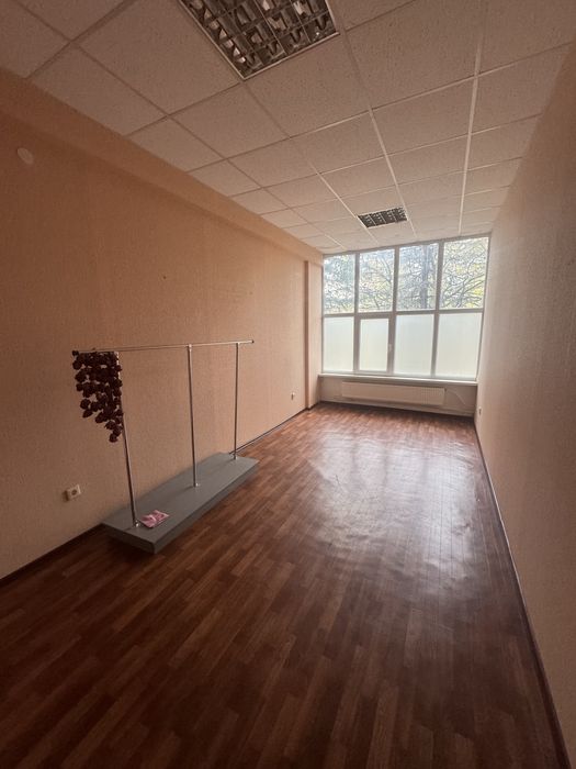 Продаж Фасадного Комерційного приміщення Луцьк, вул. Рівненська