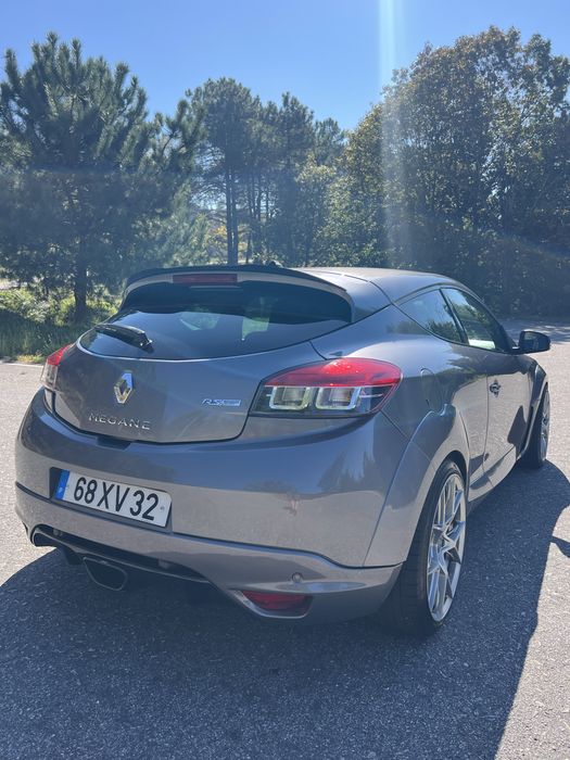 Renault megane rs trophy — photo 5