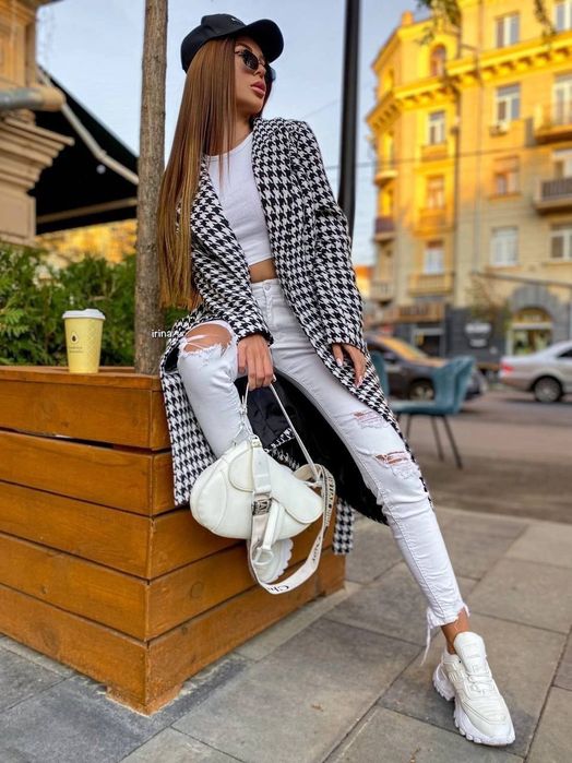 Неймовірне Пальто