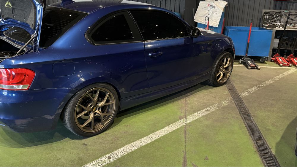 BMW E82 2012 3.0